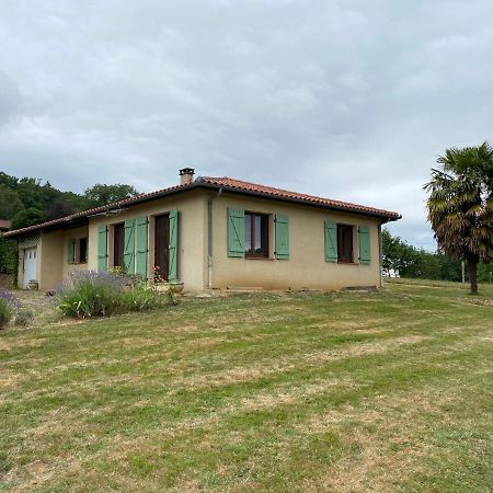 Maison En Campagne Avec Vue Sur Les Pyrenees Estampes Eksteriør bilde